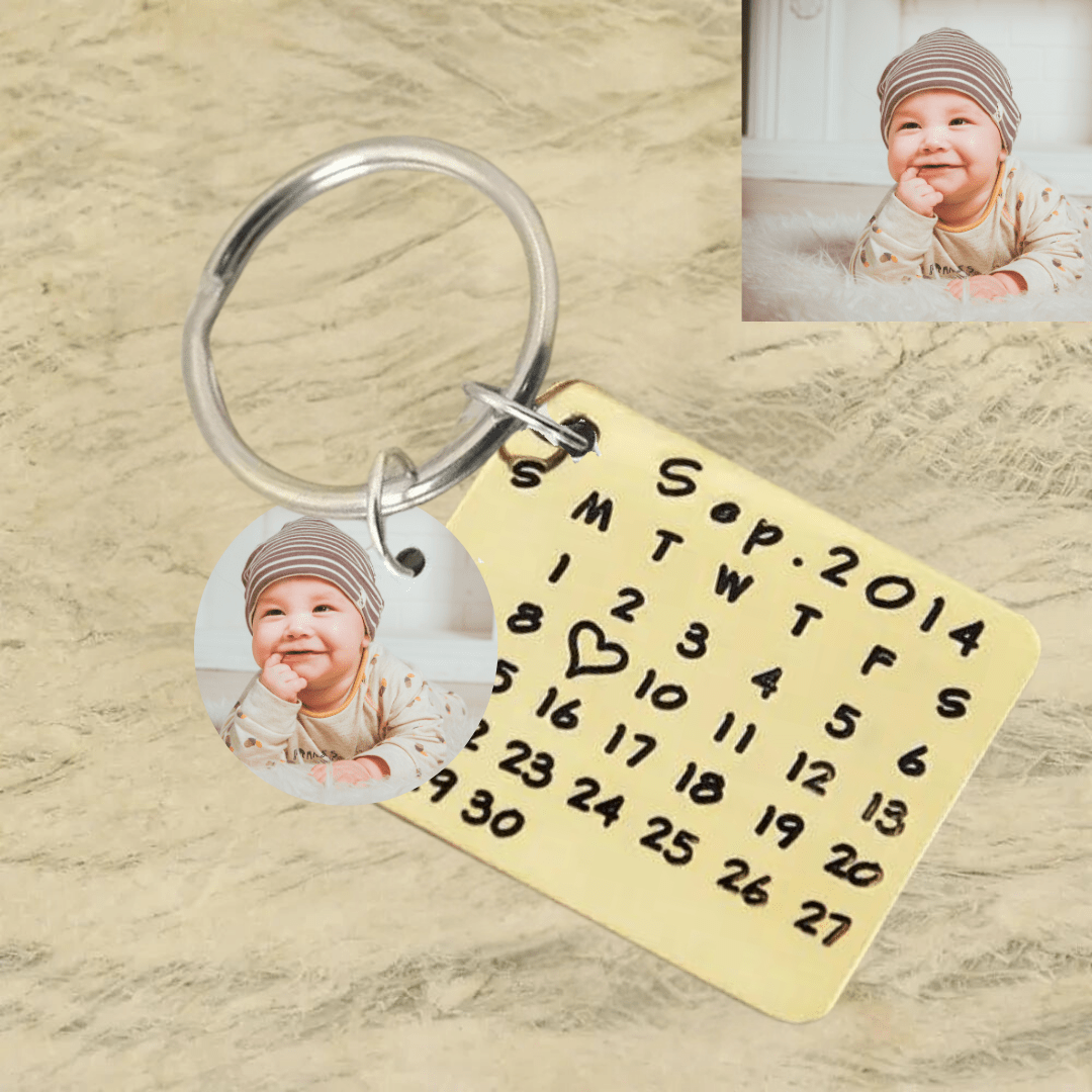 Personalized Moment Keeper Keychain - Personalized Memories