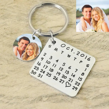 Personalized Moment Keeper Keychain - Personalized Memories